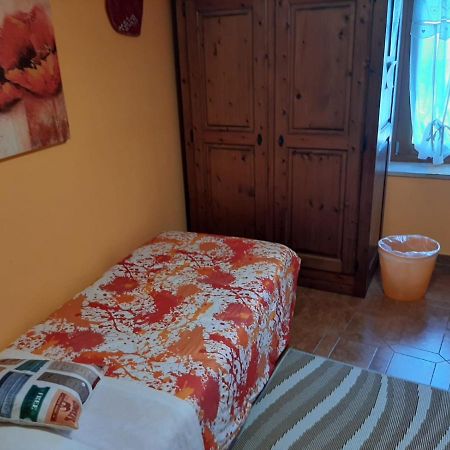 Ca' Virasolelh Hotel Macra Luaran gambar
