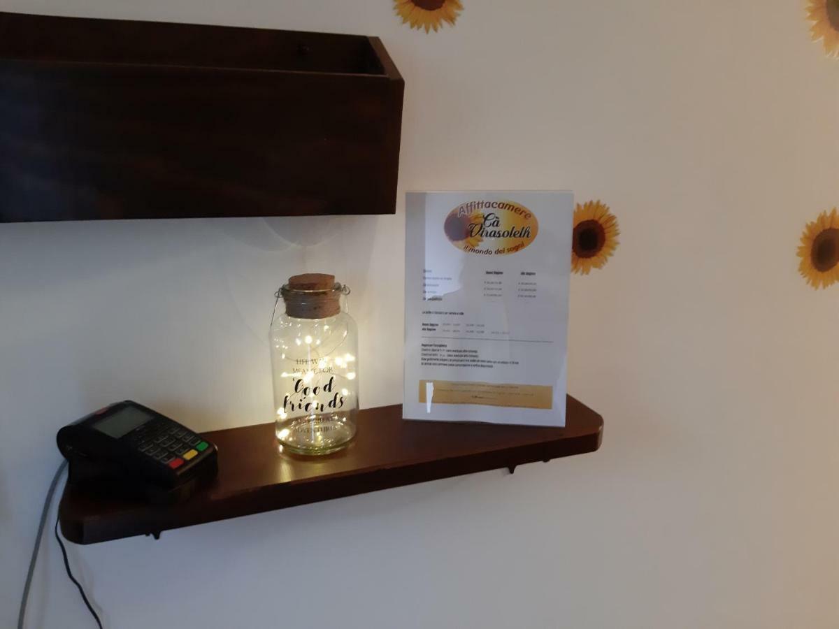 Ca' Virasolelh Hotel Macra Luaran gambar