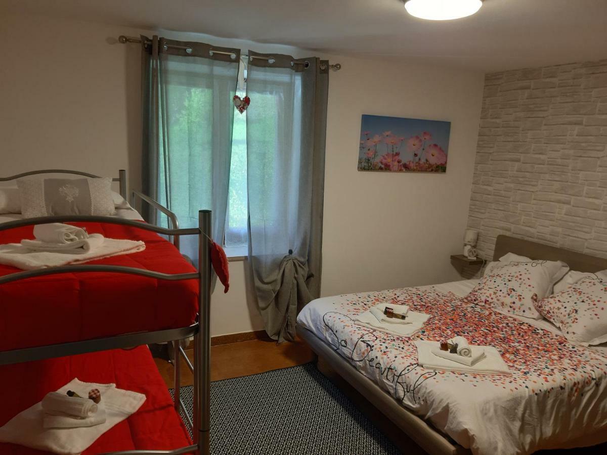 Ca' Virasolelh Hotel Macra Luaran gambar
